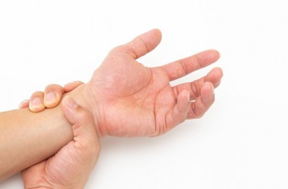 Formigamento no Braço Esquerdo e Mão: É Ansiedade, Nervo ou Infarto?